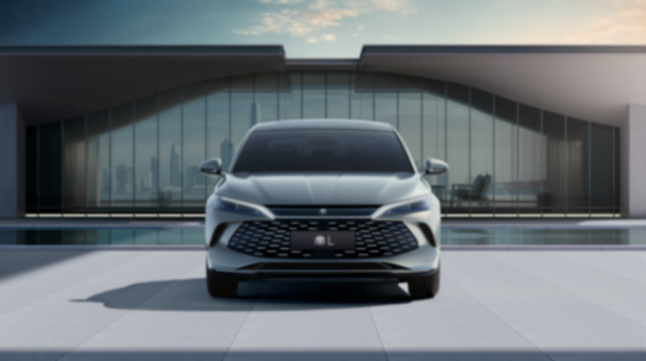 秦L外觀首曝!“新國潮龍顏美學”引領中 級轎車 新趨勢