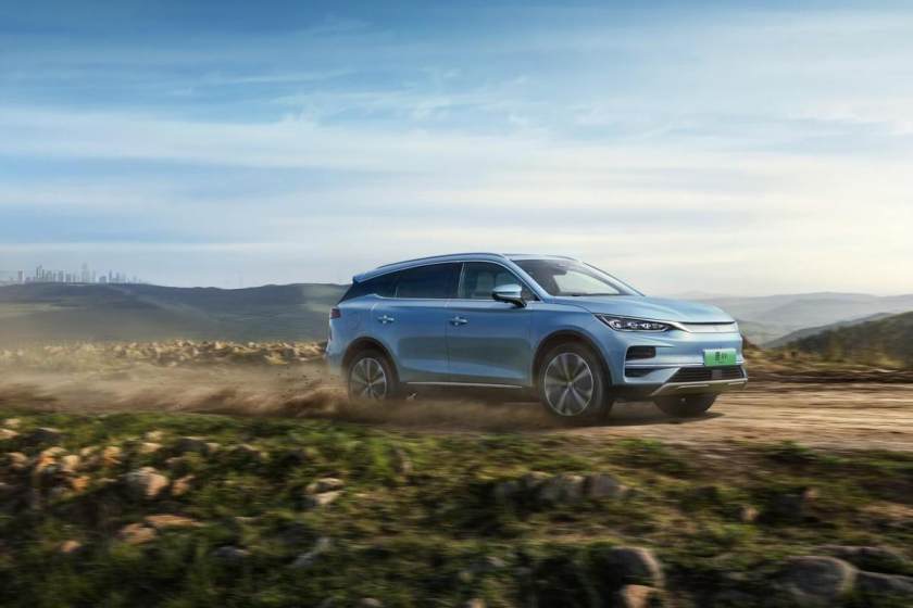 標(biāo)配云輦-C!唐EV、唐DM-p雙雙推出榮耀版21.98萬起售