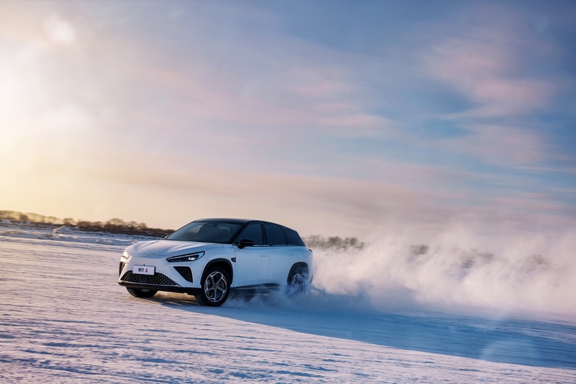 哪吒L售價(jià)12.99萬起 掀桌子這事兒真的很哪吒