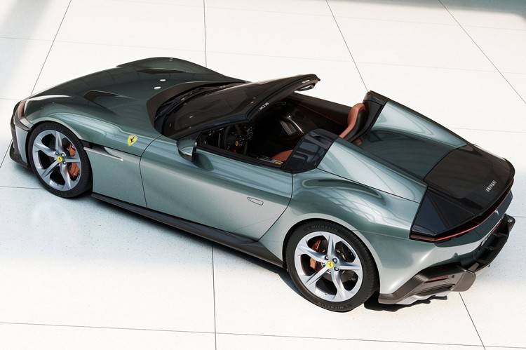 除了全新的V12發動機,法拉利的這款全新跑車還不如國產新能源?