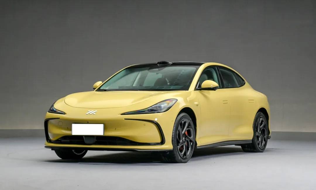 拋開(kāi)輿論爭(zhēng)議,智己L6產(chǎn)品力能挑戰(zhàn)小米SU7嗎?