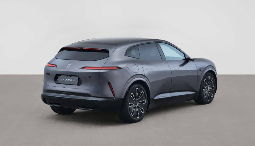 阿維塔07官圖曝光,設計更大眾化,首搭增程動力?