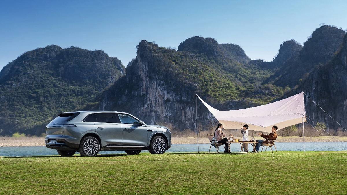 18.98萬元起!增程和純電雙管齊下,星紀(jì)元ET全球上市