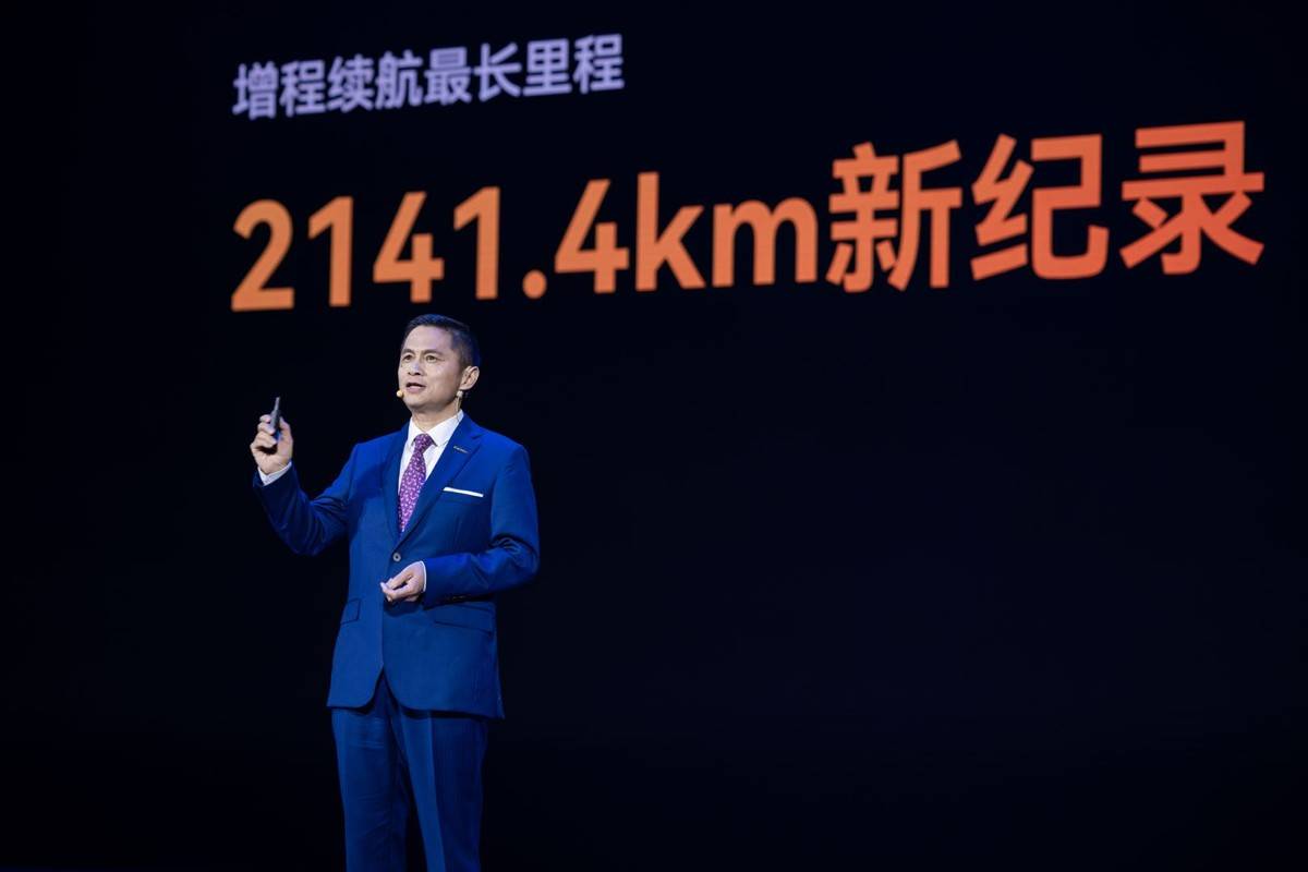 18.98萬元起!增程和純電雙管齊下,星紀(jì)元ET全球上市