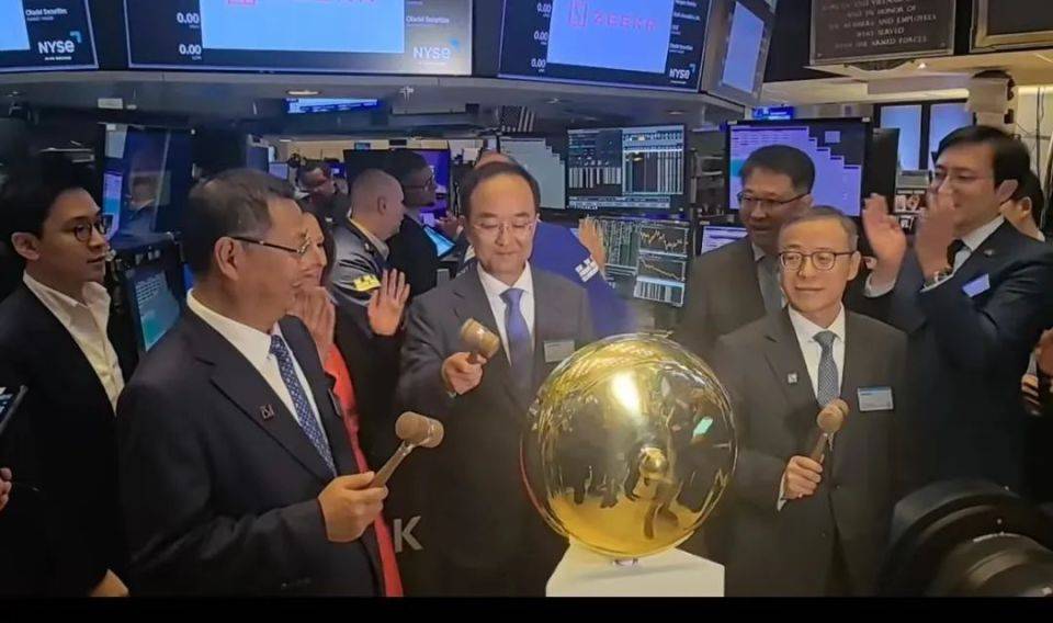 極氪閃電IPO過后,電動汽車冷戰正式打響