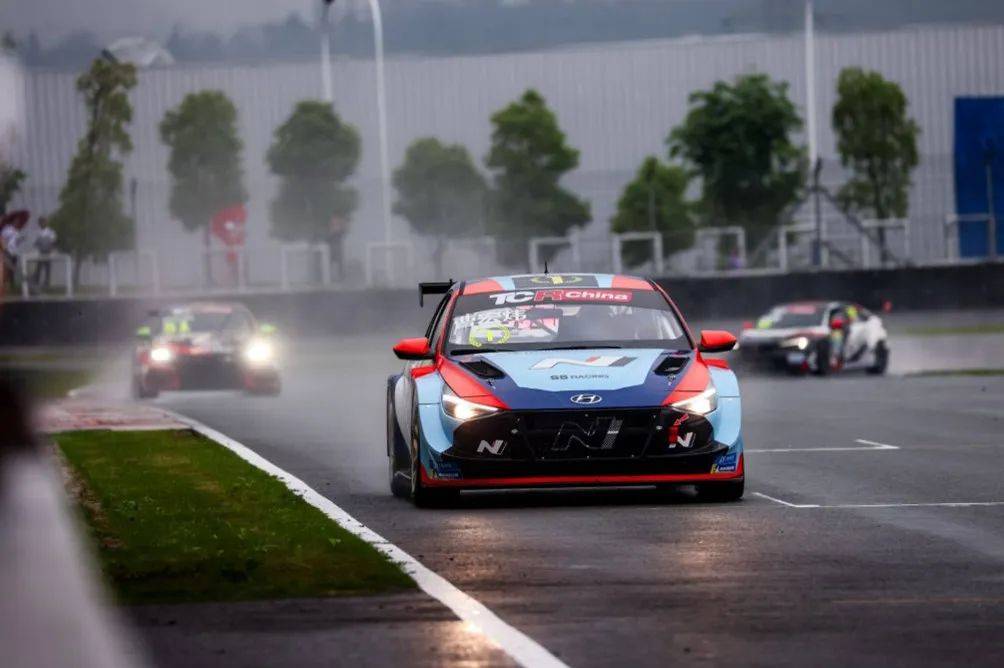 現(xiàn)代汽車N品牌斬獲2024 TCR China揭幕戰(zhàn)首場冠軍