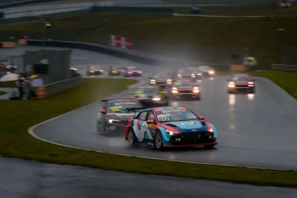 現(xiàn)代汽車N品牌斬獲2024 TCR China揭幕戰(zhàn)首場冠軍