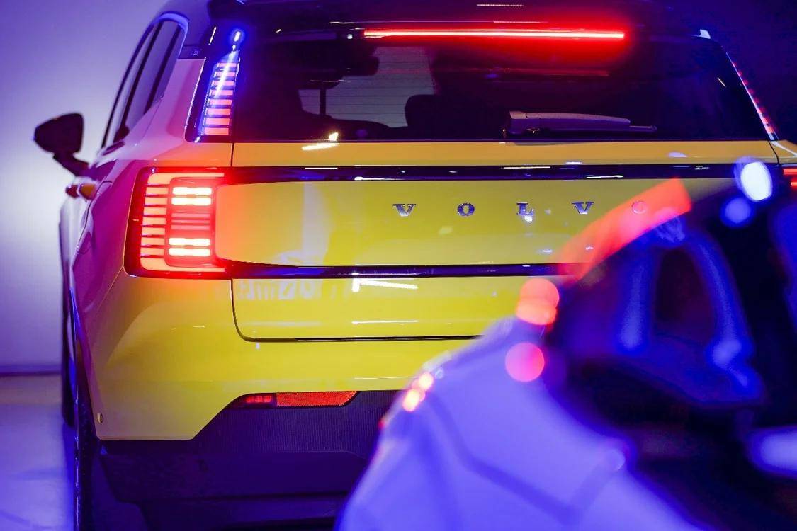 沃爾沃EX30小型純電SUV 售價20.8萬起