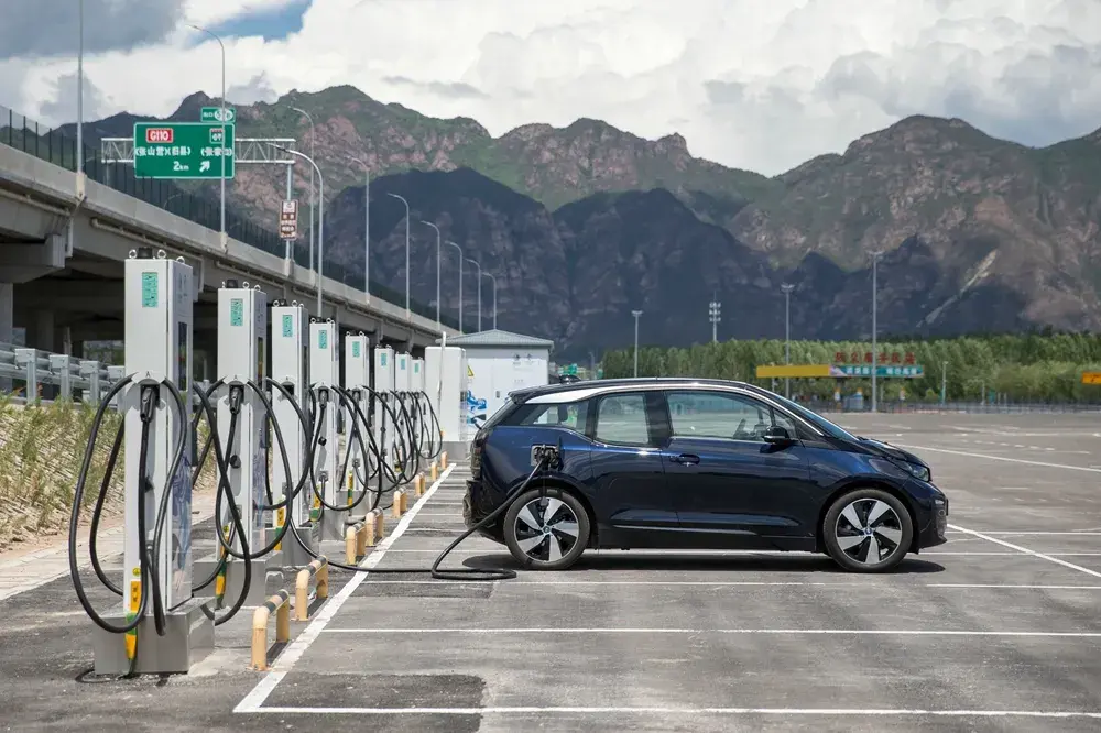 不幸,只做純電動汽車的品牌僅剩四家了