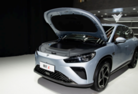 純電版哪吒L開啟預(yù)售,全系510公里續(xù)航,冰箱彩電沙發(fā)俱全