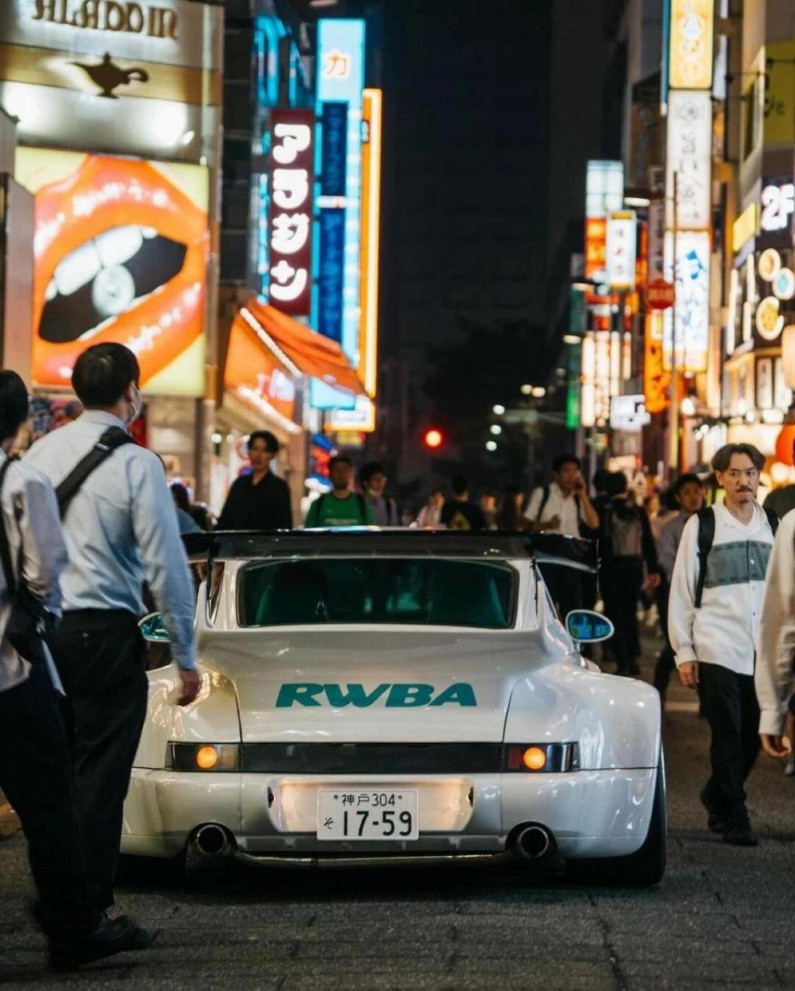 Flachbau平頭964,沒有鉚釘的RWB寬體