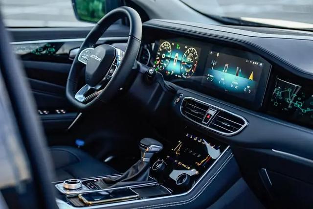 奇瑞新出&lsquo;平民豪車&rsquo;！大7座顏值爆表，僅售8.99萬起-有駕