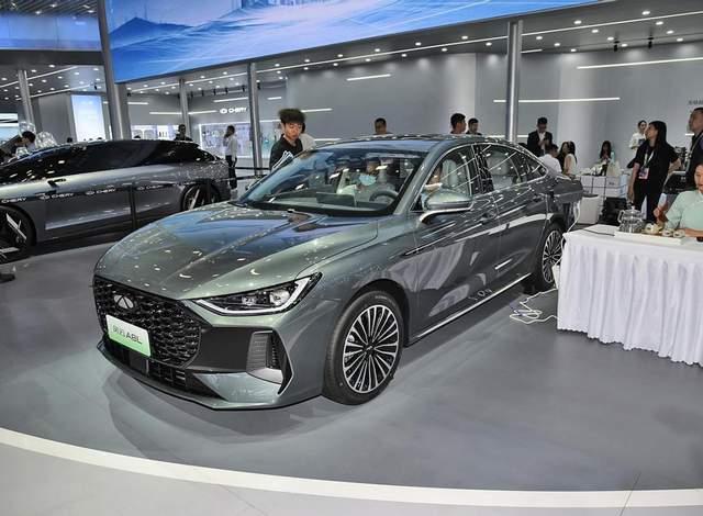 奇瑞風云A8L C-DM配置曝光,續航2500km,上市或成爆款?-有駕 奇瑞風云A8L C-DM配置曝光,續航2500km,上市或成爆款?-有駕