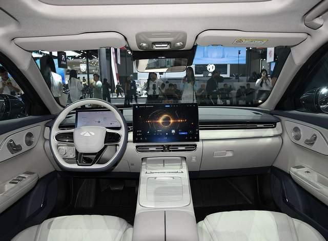 奇瑞風云A8L C-DM配置曝光,續航2500km,上市或成爆款?-有駕 奇瑞風云A8L C-DM配置曝光,續航2500km,上市或成爆款?-有駕