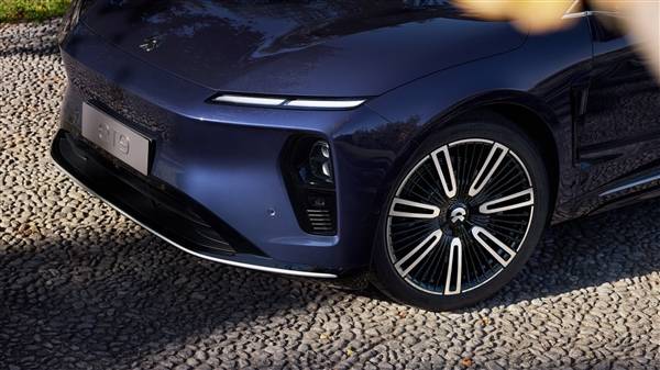 首發0機械連接線控轉向:蔚來最高端旗艦轎車ET9官圖發布