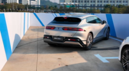 識別超精準(zhǔn)有路就能開,深圳體驗比亞迪天神之眼