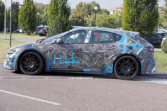 法拉利首款純電車(chē)型年內(nèi)發(fā)布 售價(jià)50萬(wàn)美元 法拉利首款純電車(chē)型年內(nèi)發(fā)布 售價(jià)50萬(wàn)美元