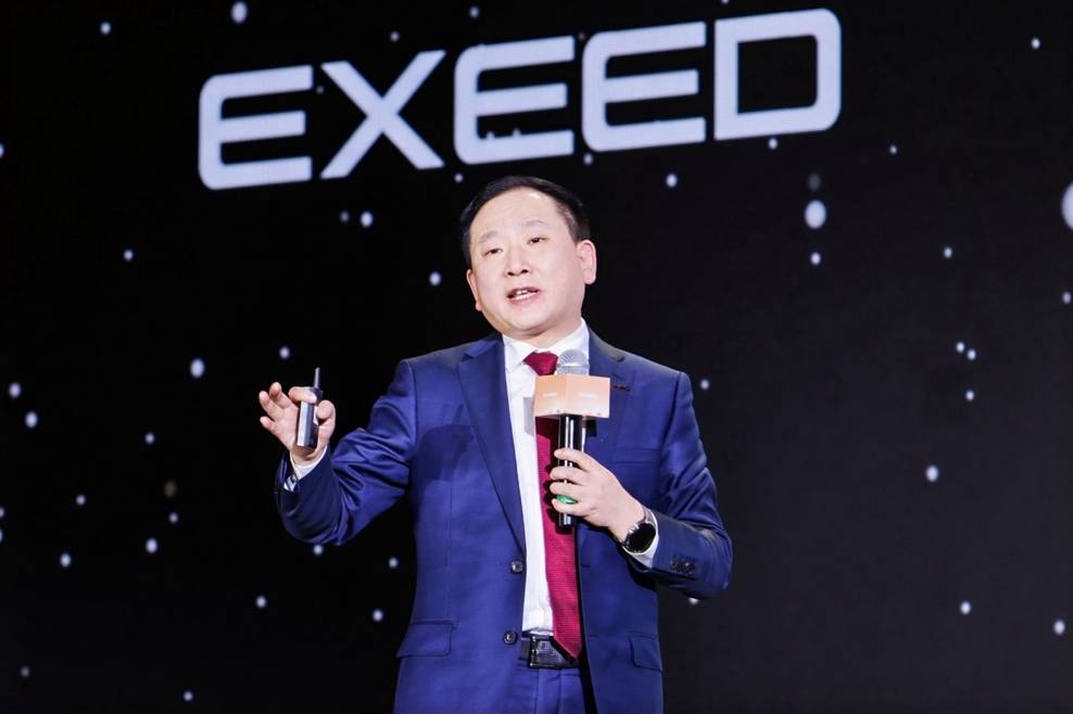 用“超越”打破“內卷”,星途引領“科技新豪華”