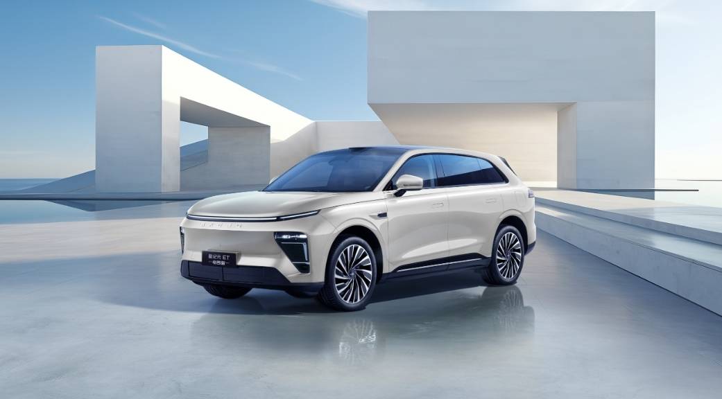 用“超越”打破“內卷”,星途引領“科技新豪華”