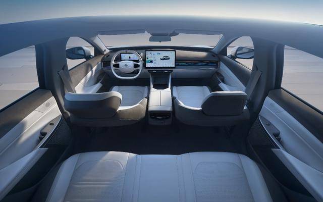 軸距近3米的轎跑車,續航1300km,僅售13萬多,還要啥比亞迪漢?