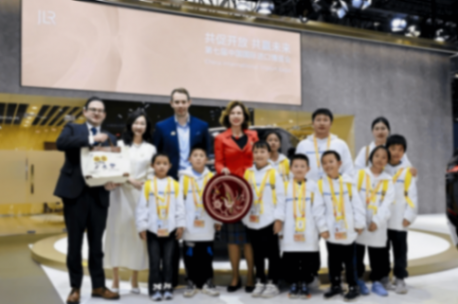 捷豹路虎2024年終考:“電動化+可持續”雙輪驅動,品牌重塑入佳境