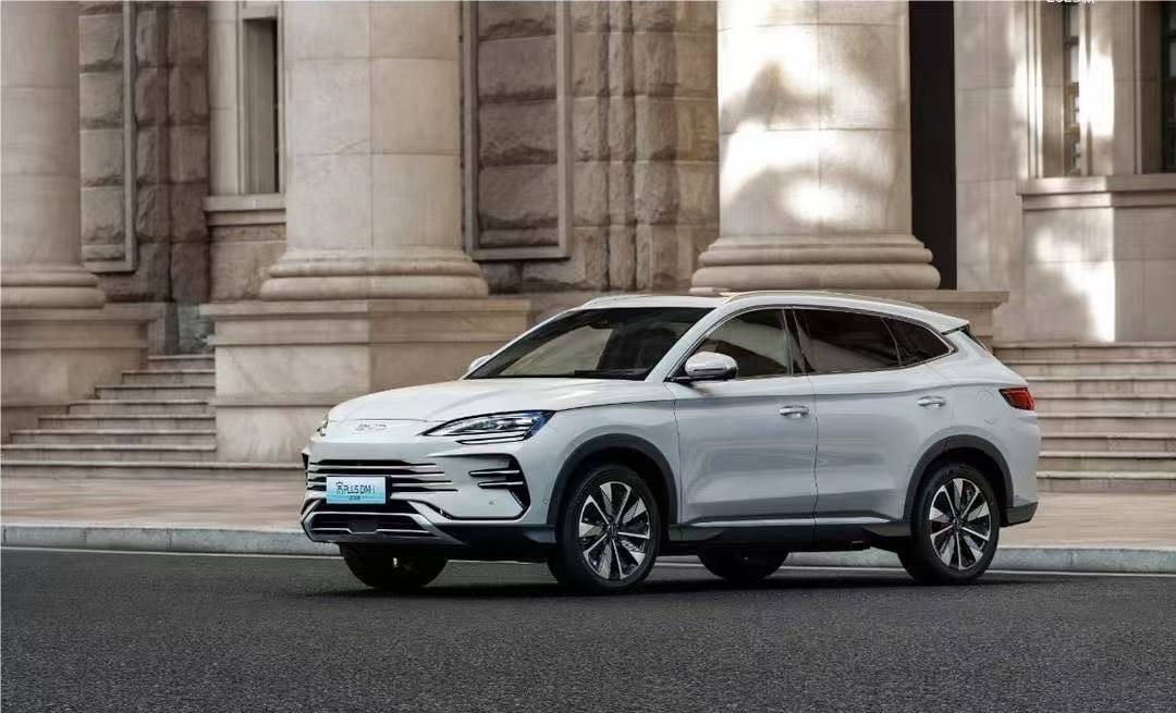 新能源SUV銷冠對決,零跑C11和宋PLUS DM-i,增程和插混怎么選?