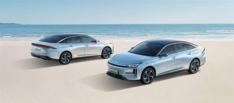 星艦7 EM-i大獲成功月銷近2萬,8.98萬的銀河L6 EM硬剛秦L!