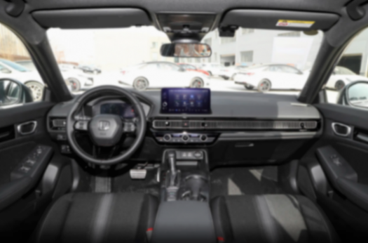 到店體驗本田思域,軸距2735mm,182馬力+4輪獨懸,值得入手嗎?