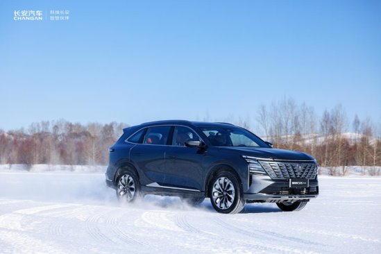數(shù)智黑科技賦能 長安汽車牙克石“冰雪大考” LSR_9583