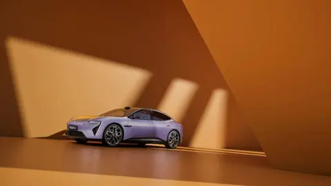 阿維塔06全新紫色配色官圖發布