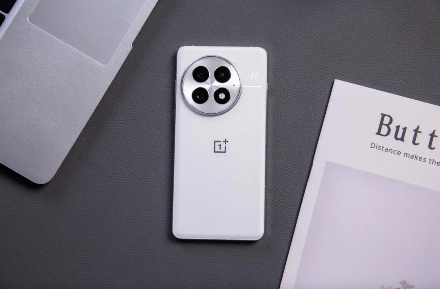 一加放棄高利潤(rùn),256GB跌價(jià)1300元,2K屏+驍龍8至尊版+超聲波指紋