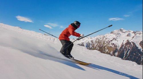 滑雪全景運動相機X5、X4:全景防抖利器,盛夏回味雪場清涼