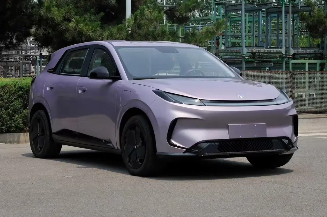 北汽極狐T1通過申報,8月下旬開啟預售,可選裝全景前視攝像頭 北汽極狐T1通過申報,8月下旬開啟預售,可選裝全景前視攝像頭