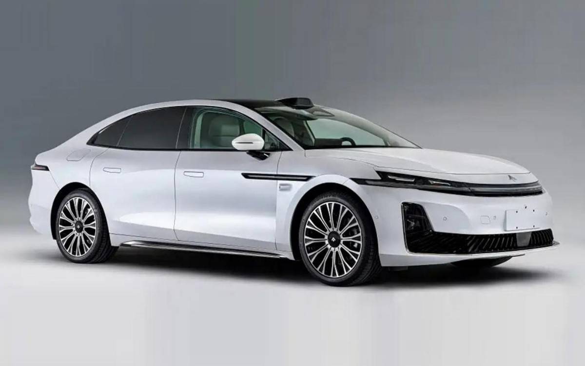 又一臺國產(chǎn)“A8”!昊鉑A8申報圖曝光,這顏值你給打幾分?