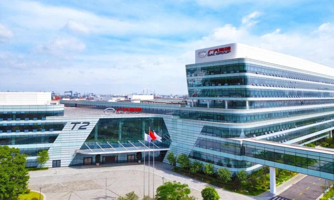 又一臺國產(chǎn)“A8”!昊鉑A8申報圖曝光,這顏值你給打幾分?