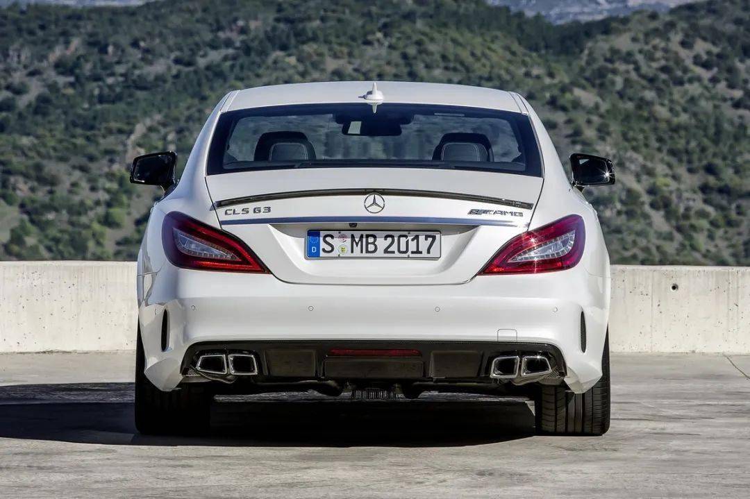 極致的優雅+爆操的性能,試玩MJ奔馳CLS63 AMG