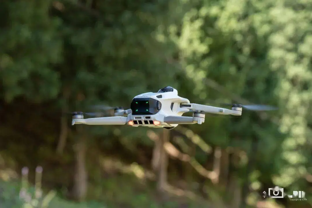 時隔多年,無人機市場終于開始好玩起來了