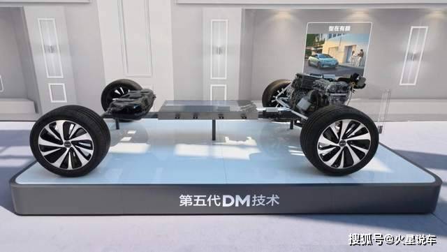 熱門單電機(jī)轎車極限續(xù)航榜出爐:小米SU7的成績引爭議