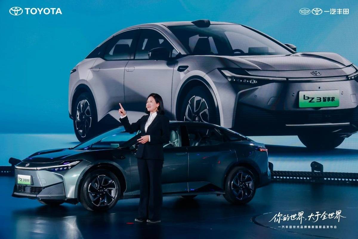 全新RAV4榮放/卡羅拉亮相 一汽豐田油電共進 邁入3.0技術時代